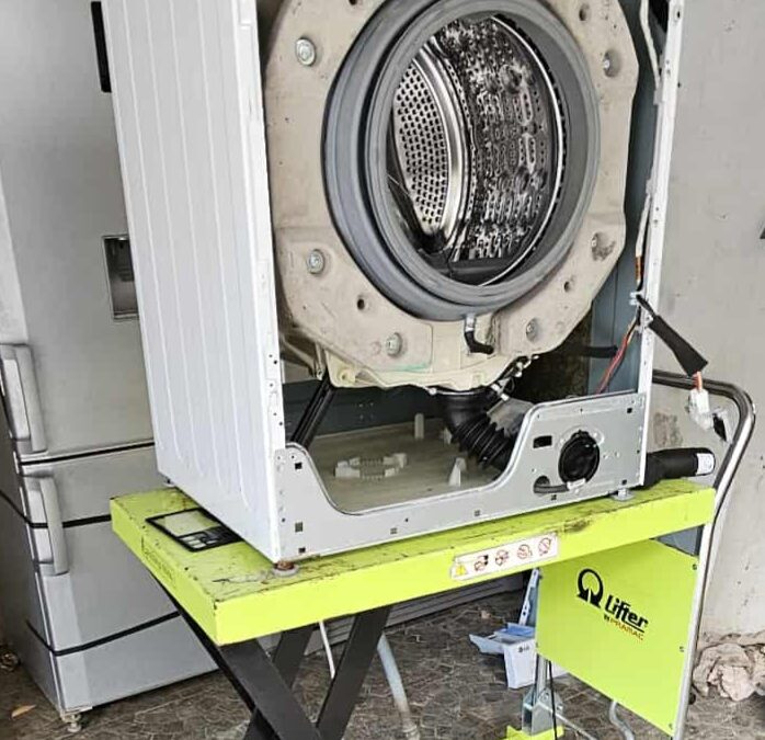 Lave-linge en panne à La Réunion : Signification des codes erreurs fréquents